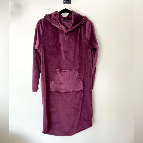 Purple Fleece Hooded Lounge Dress - Picture 2 of 8